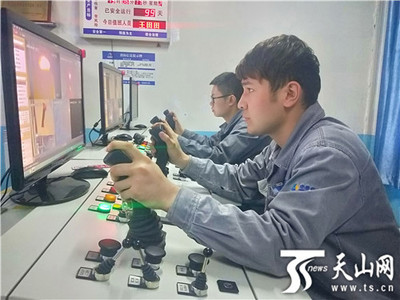 投用機器人 新疆成為全國電石行業領跑者